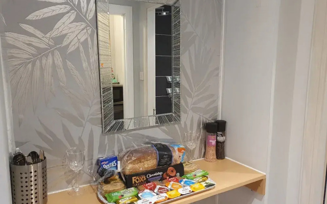 The Wee Studio For Two