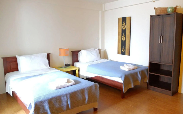 Oyo 304 Seven Suns Residence