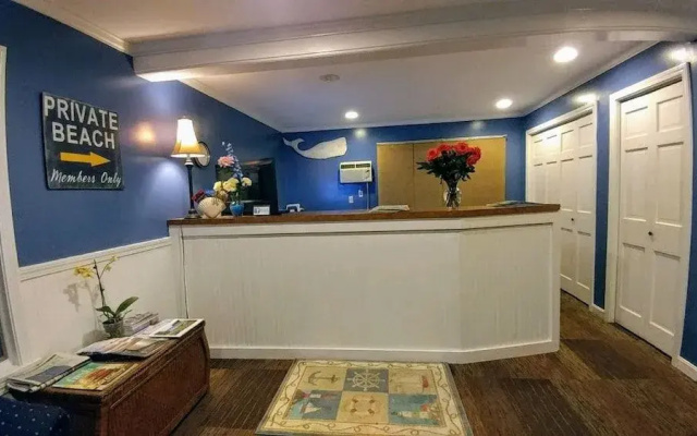 Smuggler's Cove Inn