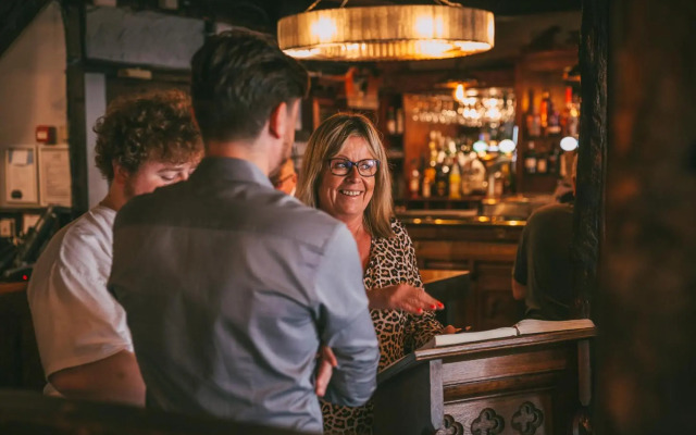 Rose & Crown Inn