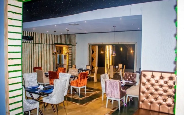 Hopeland Hotels
