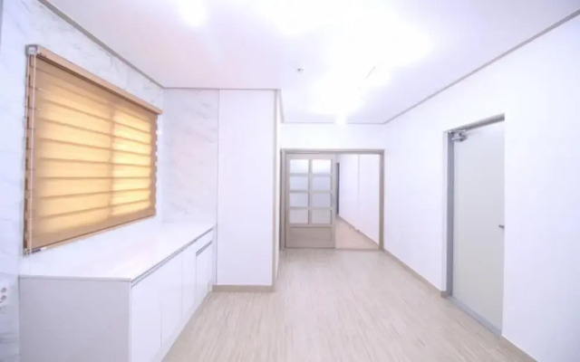 Taean Mongsanpo Tropea Pension