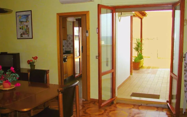 Casa Bella Beach Front Attic