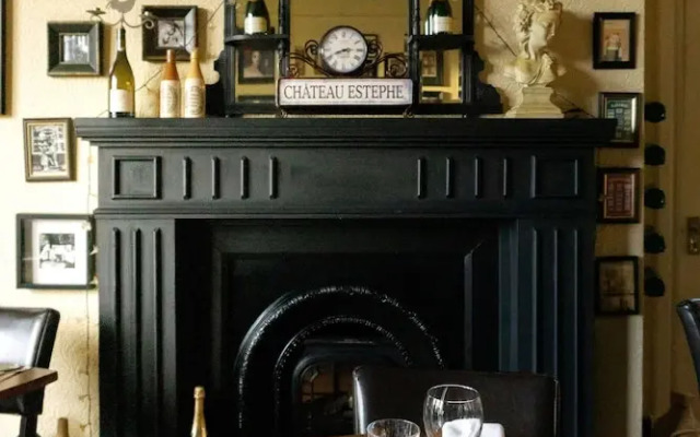 Yann's at Glenearn House
