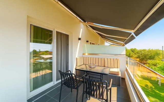 Chalkidiki s Seaview Escape - Cozy Summer Getaway