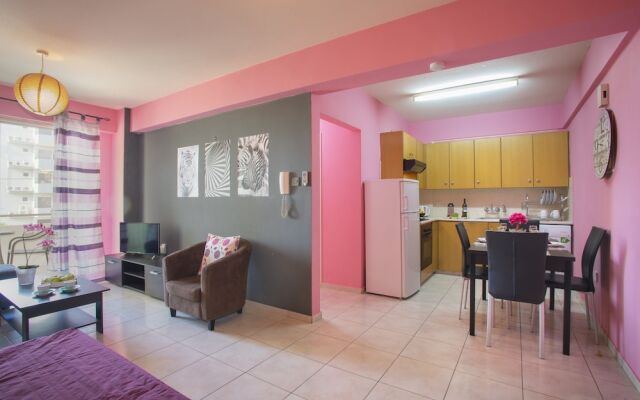 Mackenzie Rose Suite