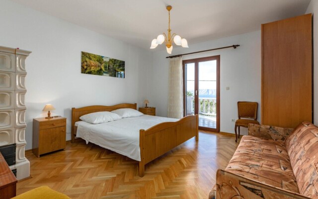 Awesome Home in Klenovica With Wifi and 5 Bedrooms