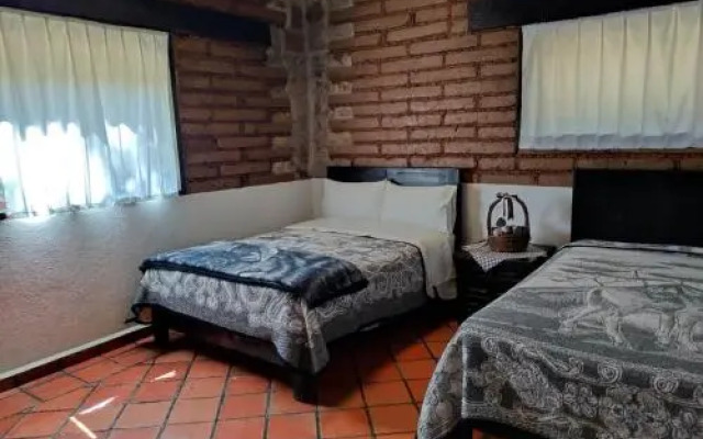 Hotel Estancia Los Cedros