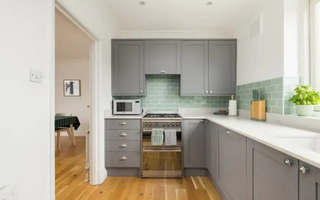 Charming Primrose Hill Rooftop Duplex