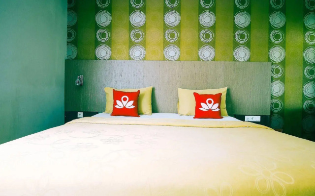 ZEN Rooms Near PVJ
