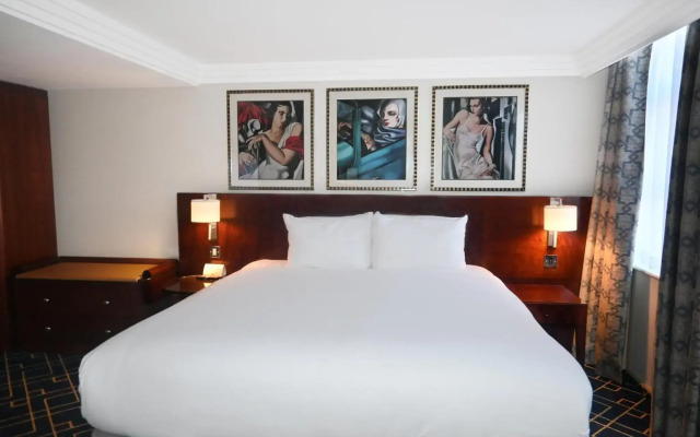 Crowne Plaza Liverpool - John Lennon Airport by IHG