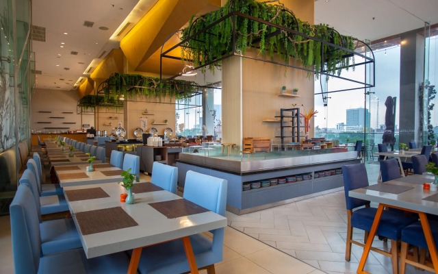 HARRIS Hotel & Conventions Gubeng Surabaya