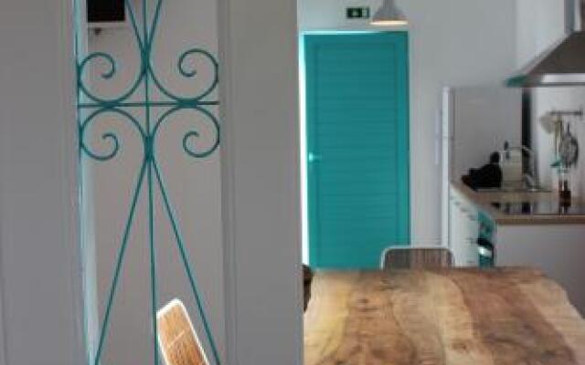Aqua Sea House