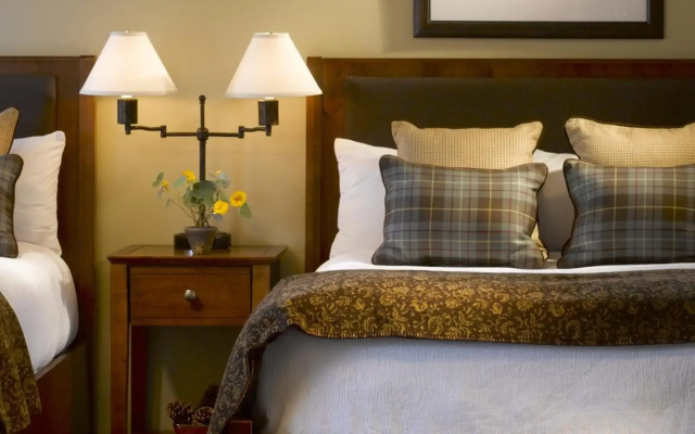 Green Mountain Suites Hotel