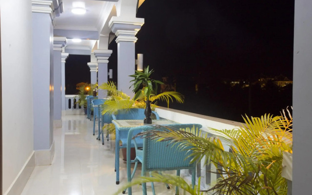 The Golden Gecko Villa