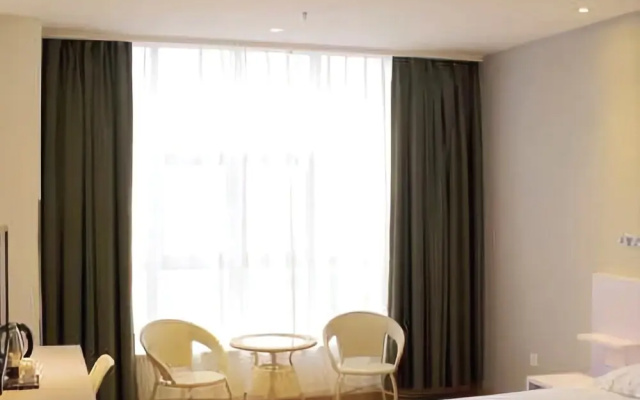 Fucheng Business Hotel