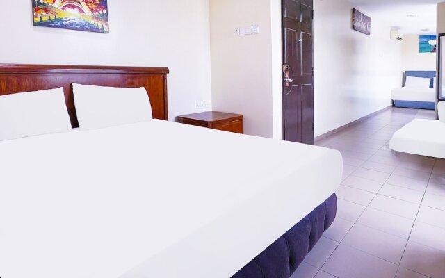 OYO 90486 Station Hotel