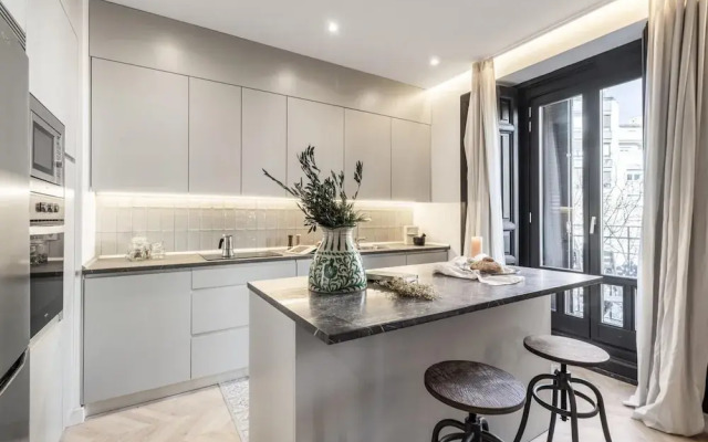 Sevilla - 4 Bedrooms in Trafalgar