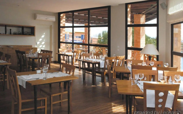 Radisson Hotel Tamboho Waterfront Antananarivo