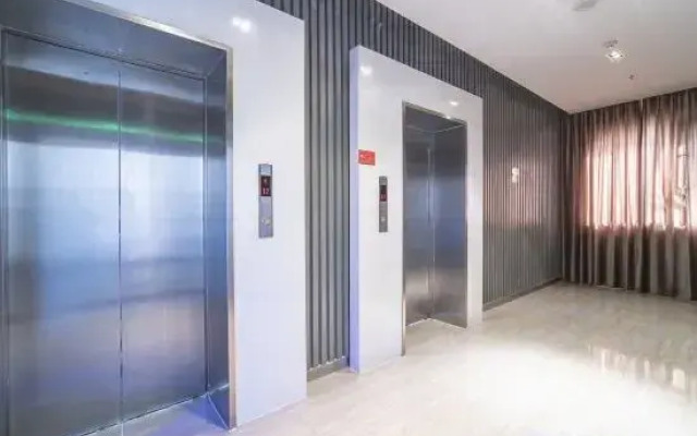 Jinjiang Inn Select (Changji Administrative Center)