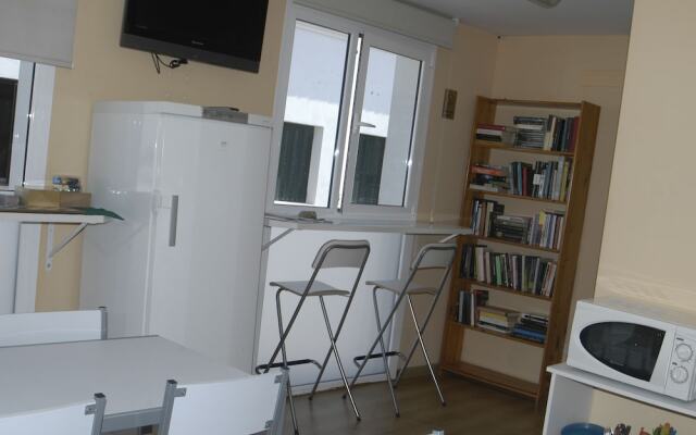 Hostel & Gym Relise - Albergue Juvenil