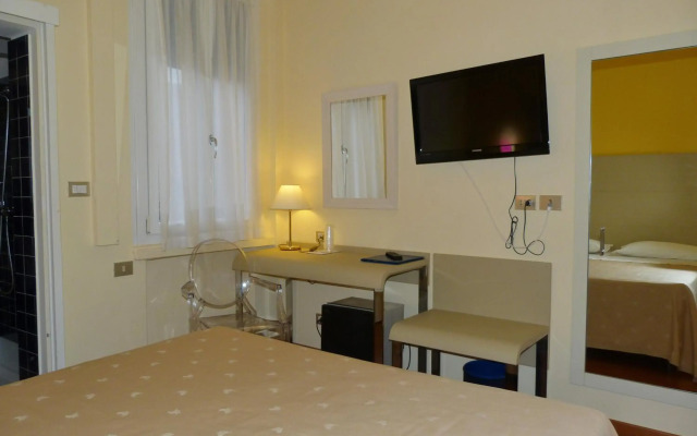 Hotel Centrale Byron