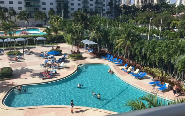 Ocean Reserve Piso 4 Str264