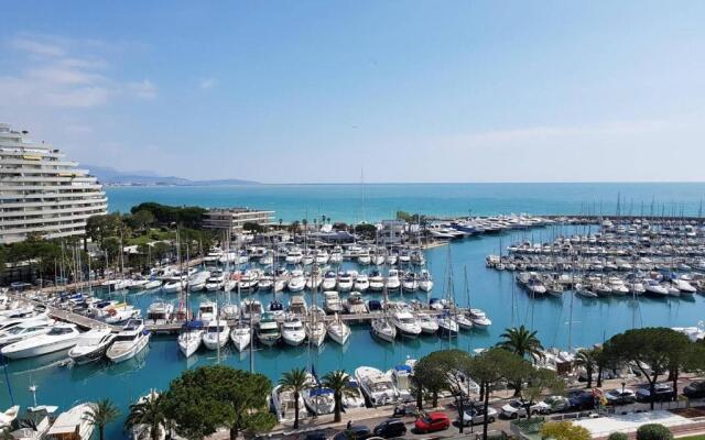 Appartement Villeneuve-Loubet, 2 pièces, 4 personnes - FR-1-252A-34