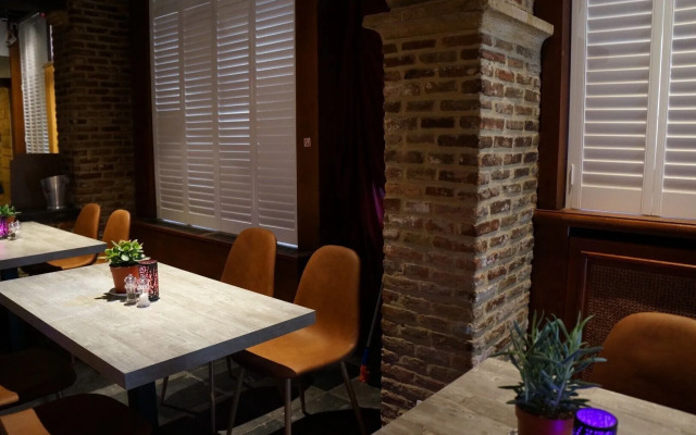 Charming Suites Jan Zonder Vrees