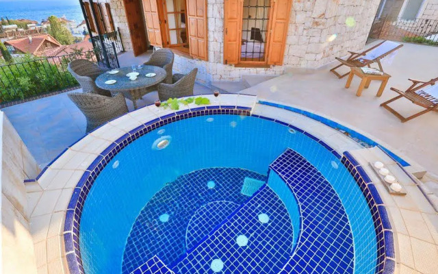 KC Apartments by Cinarlar