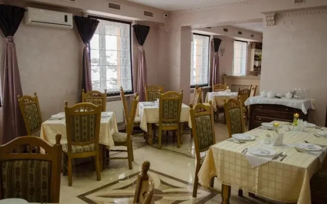 Naftusya Hotel