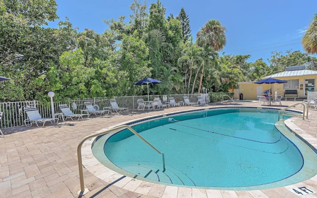 Beach Haven 2 Bedroom Condo