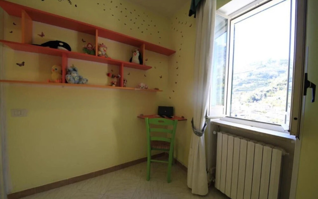 Dolls House Holiday Home