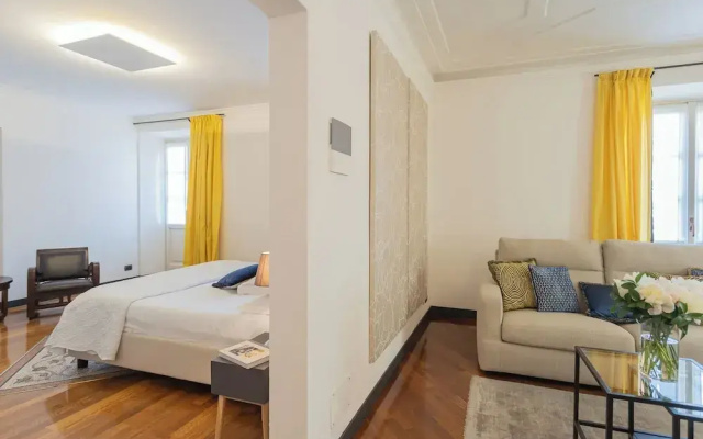 Lake Holiday Como by Rent all Como
