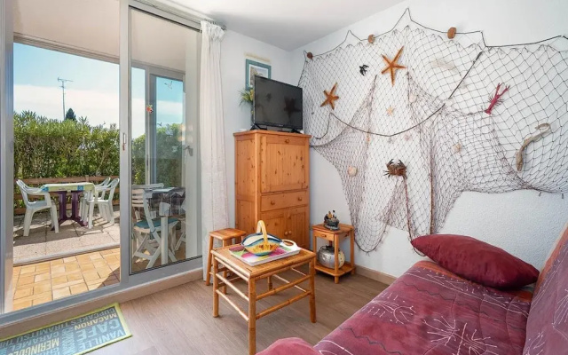 Apartment in Agde for Four Guests