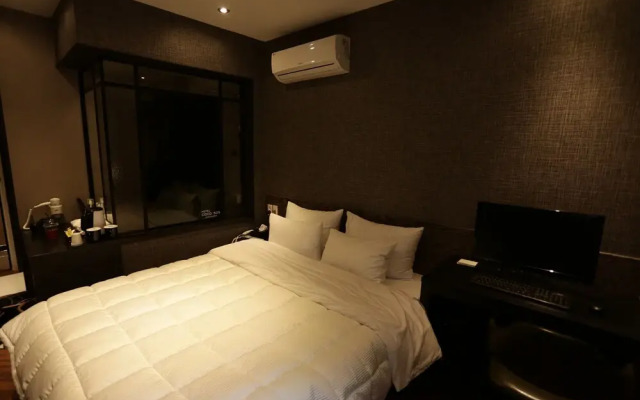 Hotel CoCo