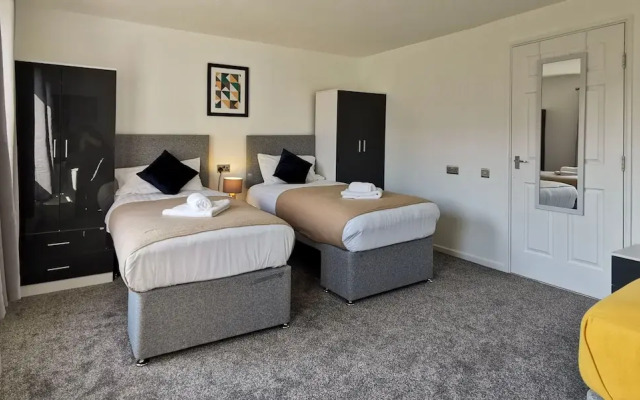 Clayton House by Your Lettings UK
