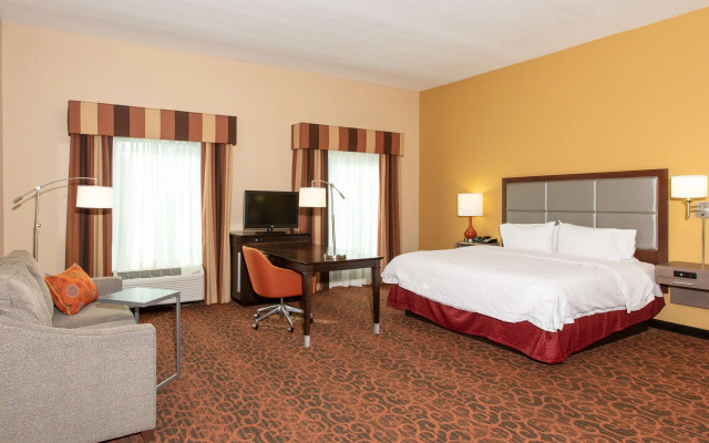 Hampton Inn Suites Jacksonville Airport