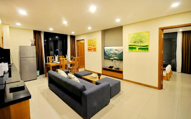 Holi Beach Apartments