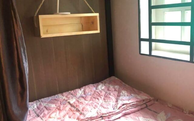 Green Home - Hostel