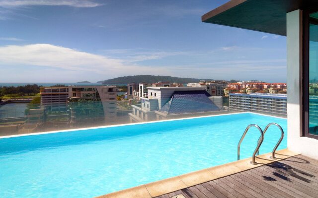 Sky Hotel