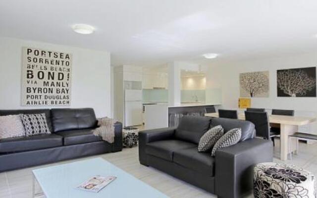 1/56 Lawson Street@Clarkes Beach