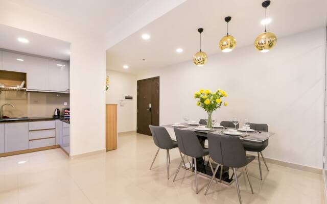 Rivergate Apartment By MM Home