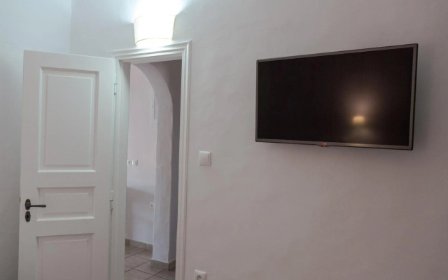 Arpistis apartments koufonisia