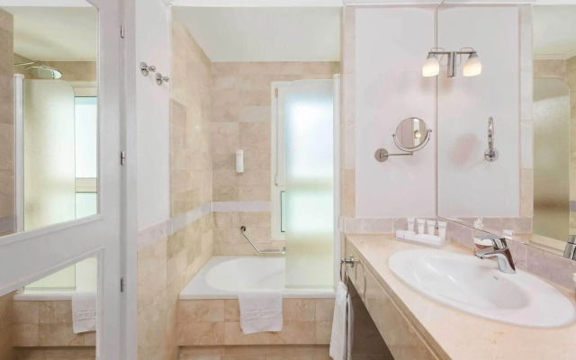 Amàre Beach Hotel Marbella - Adults Recommended