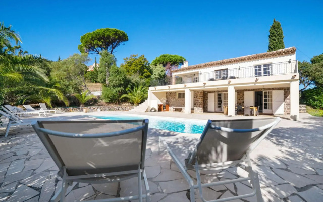Modern Villa With Swimming Pool in Sainte-maxime