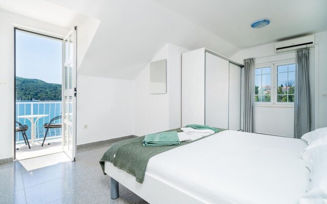 Nice Home in Slano With Wifi and 2 Bedrooms