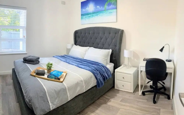 Dishwasher A C Dryer Campbelltown Courtyard East