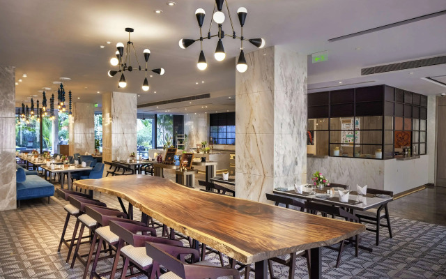Radisson Blu Mumbai International Airport