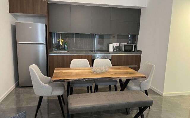 9 Grand Sapphire 2 Bed 2 Bath Pool Beach
